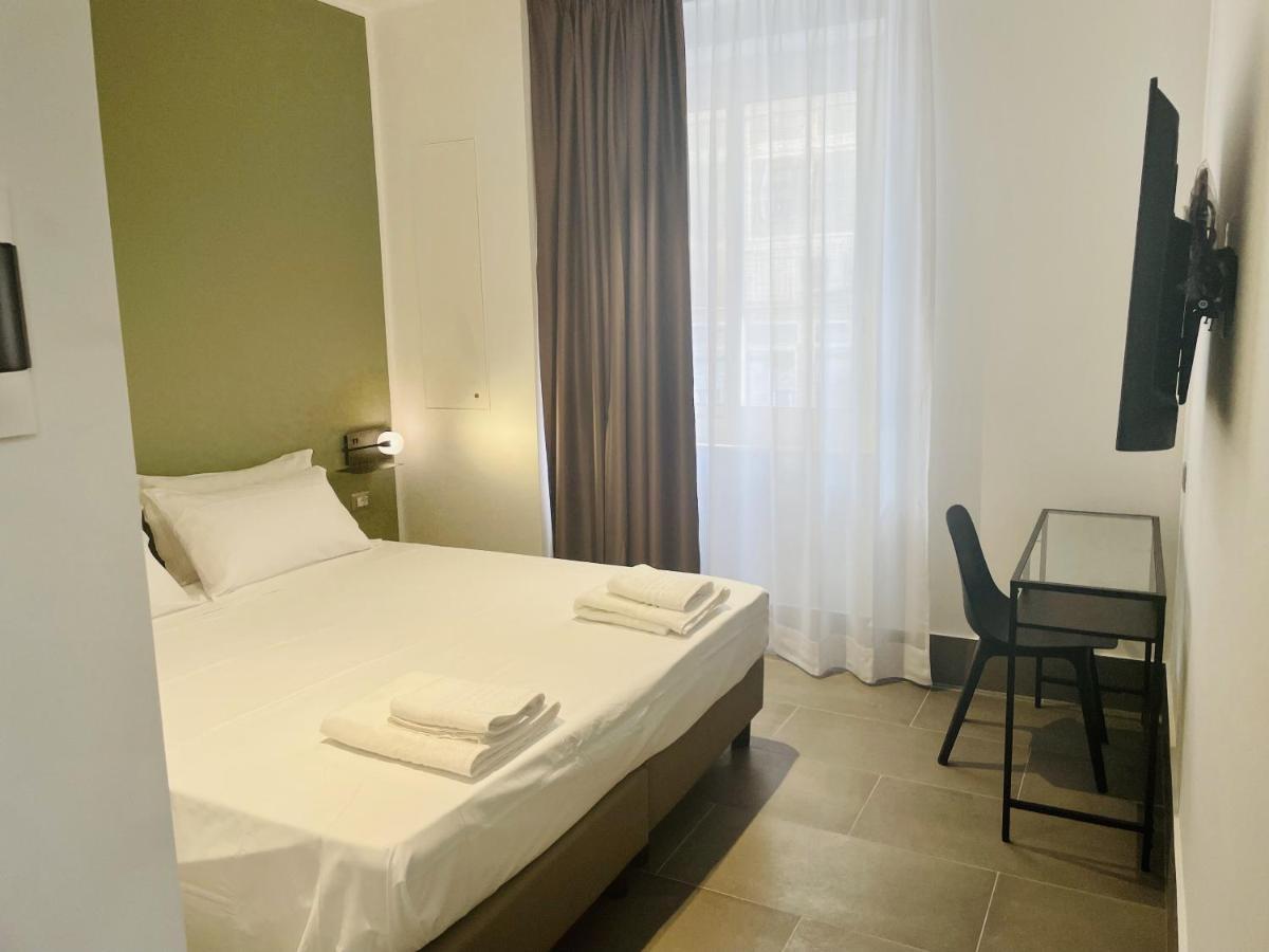 Smart Rooms Неаполь Екстер'єр фото