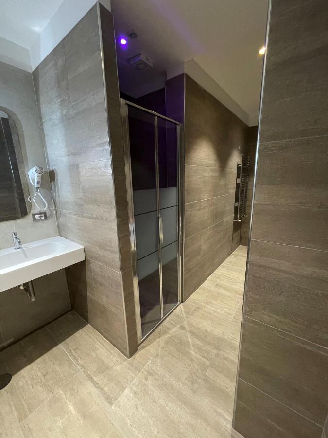 Smart Rooms Неаполь Екстер'єр фото