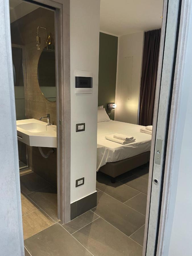 Smart Rooms Неаполь Екстер'єр фото