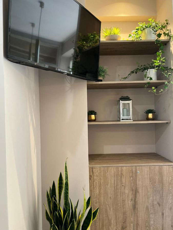 Smart Rooms Неаполь Екстер'єр фото