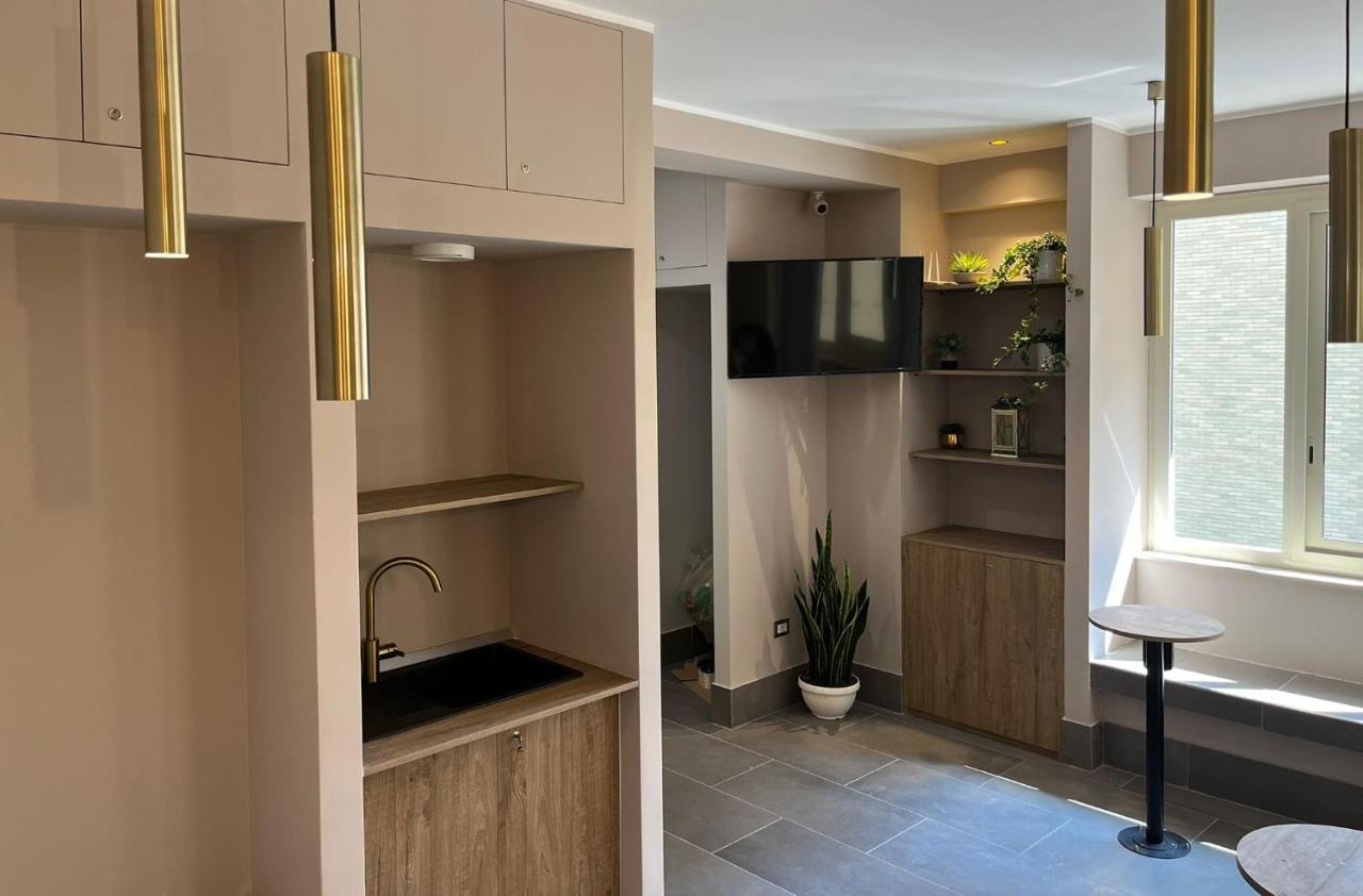 Smart Rooms Неаполь Екстер'єр фото