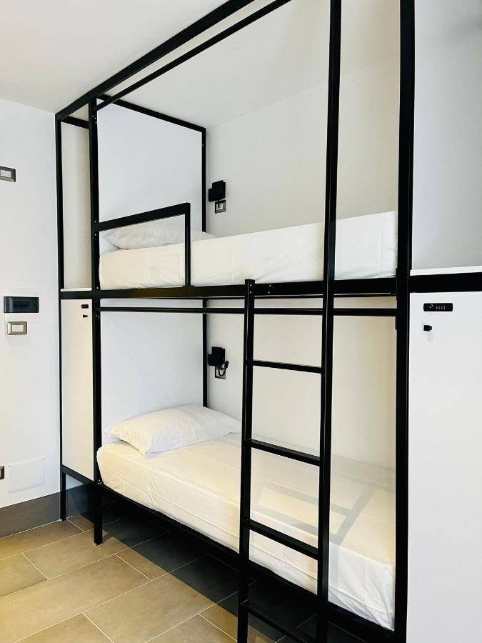 Smart Rooms Неаполь Екстер'єр фото