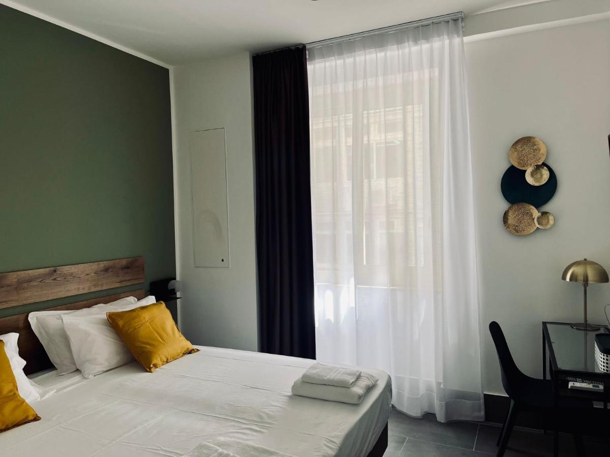 Smart Rooms Неаполь Екстер'єр фото