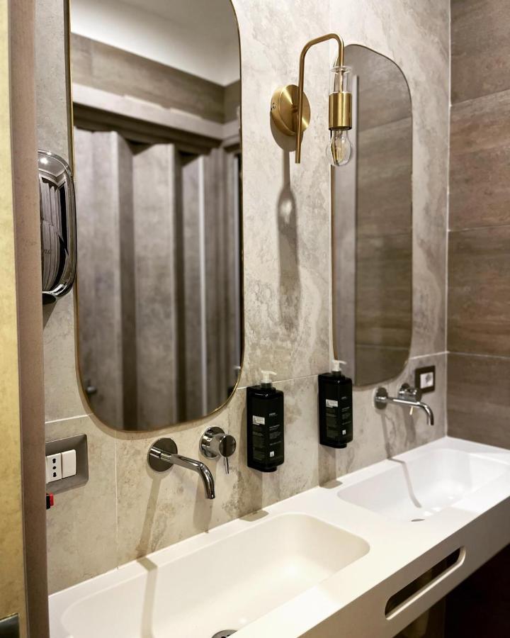 Smart Rooms Неаполь Екстер'єр фото