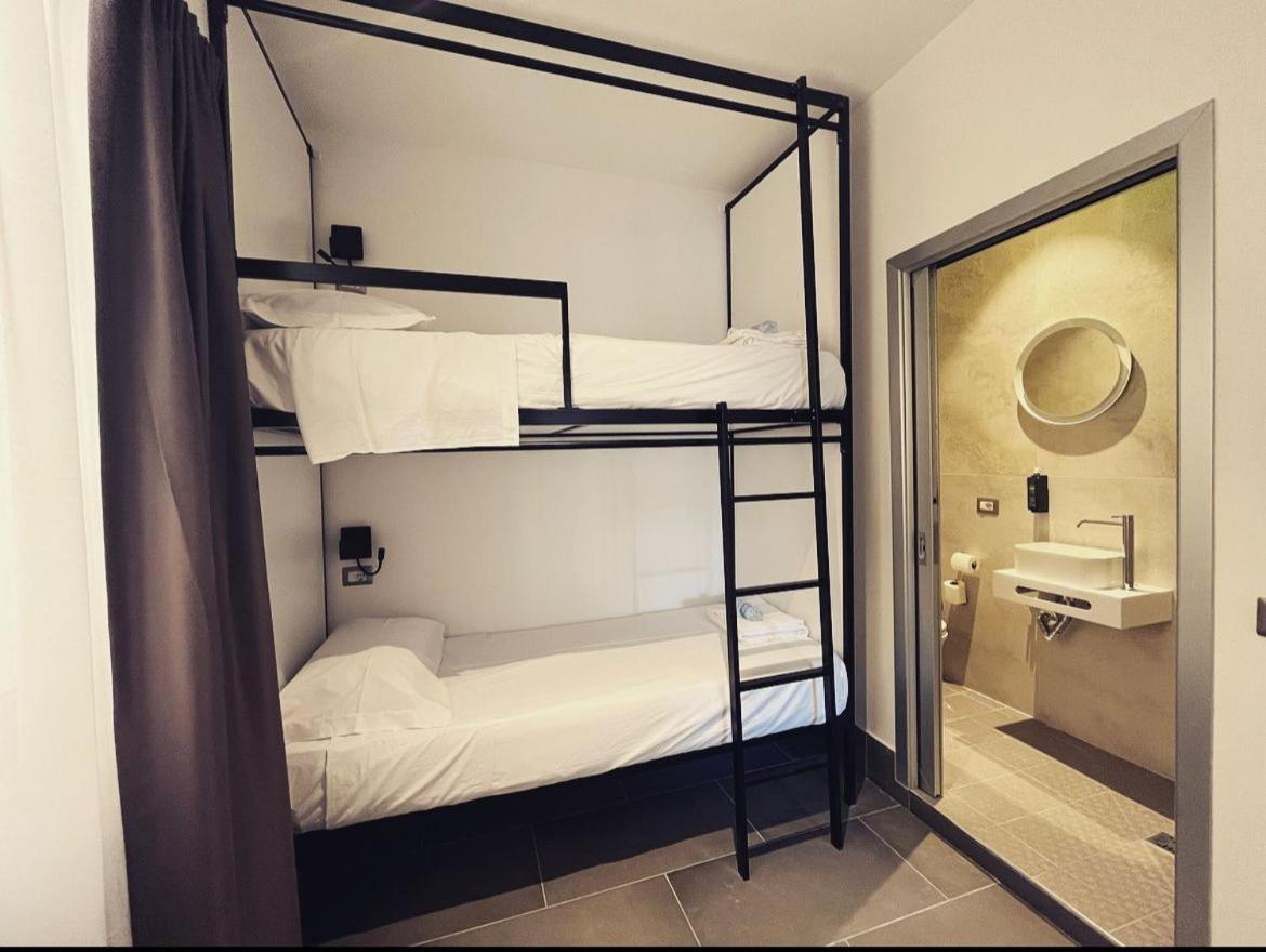 Smart Rooms Неаполь Екстер'єр фото